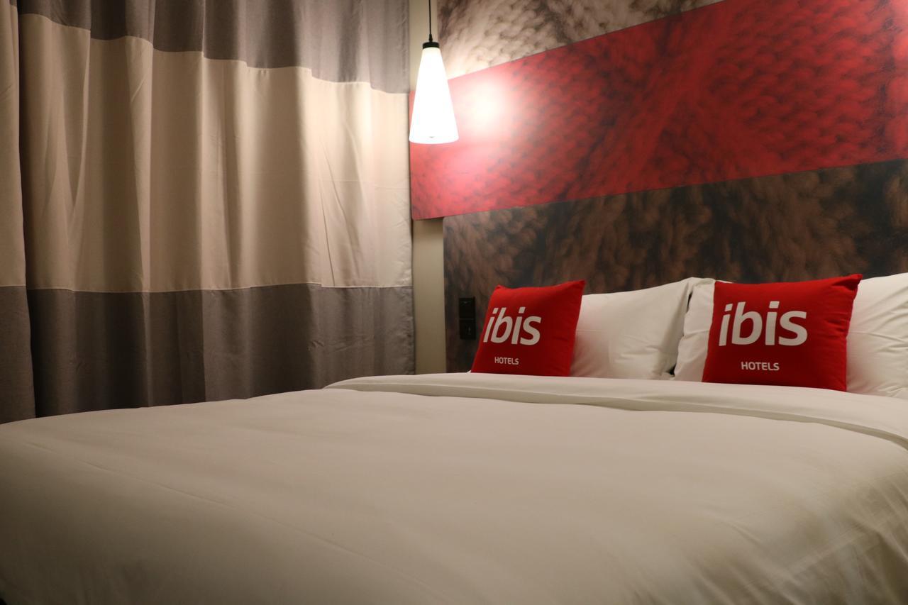Ibis Shanghai North The Bund Zhoujiazui Road Eksteriør bilde