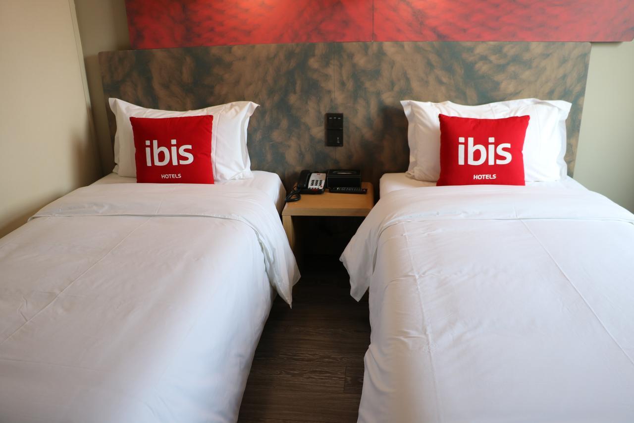 Ibis Shanghai North The Bund Zhoujiazui Road Eksteriør bilde