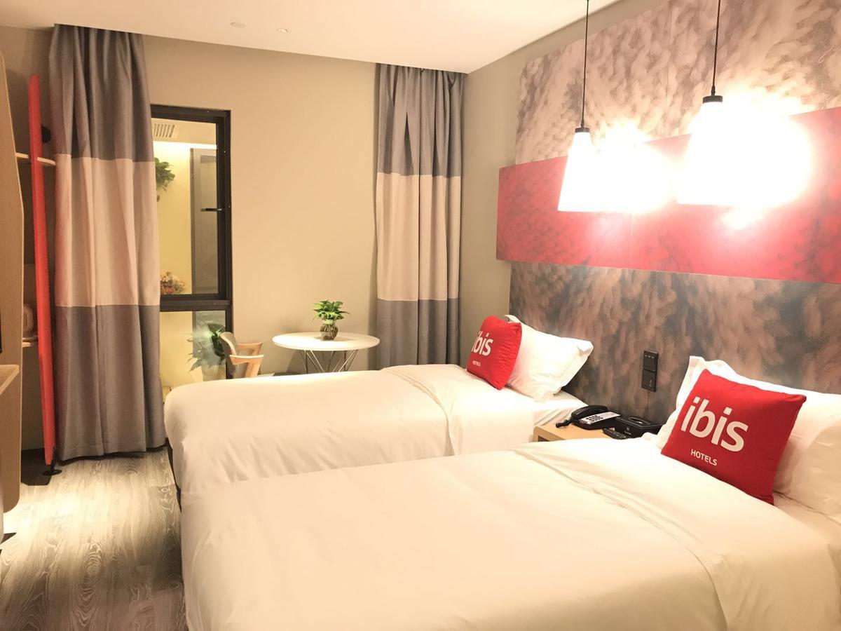 Ibis Shanghai North The Bund Zhoujiazui Road Eksteriør bilde